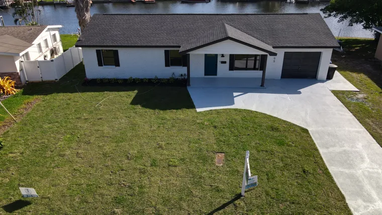 Completed roof at 9405 Treasure Lane Northeast, St. Petersburg