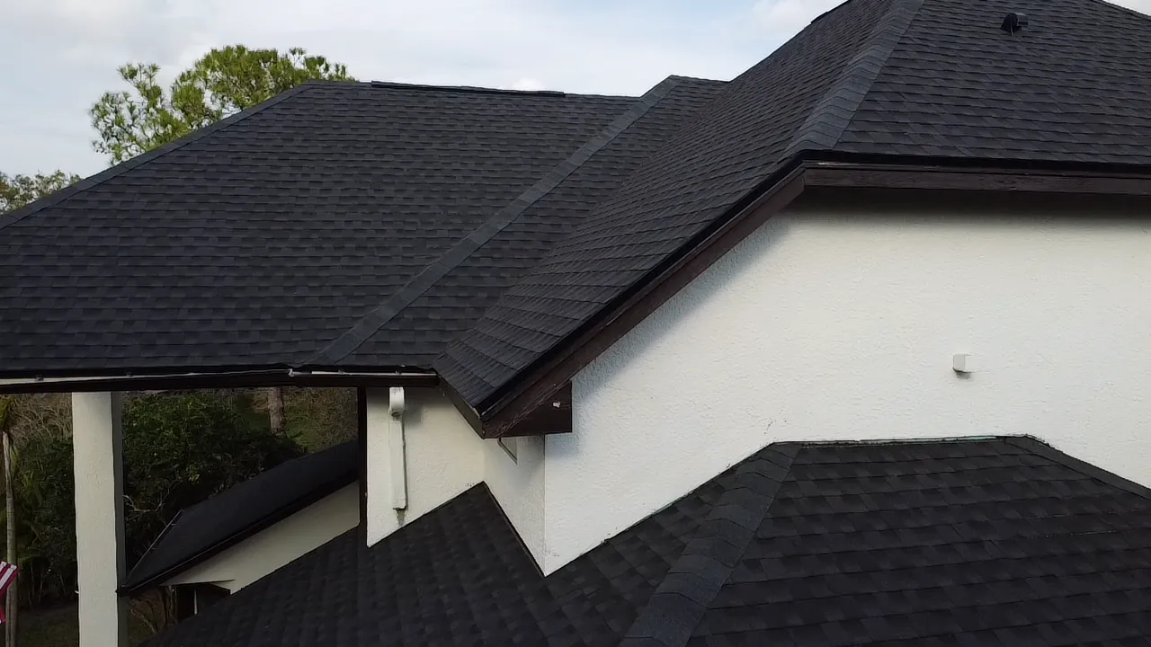 Storm Season in Tampa Bay: Is Your Roof Ready?